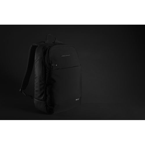 Swiss Peak laptop backpack with UV-C steriliser pocket