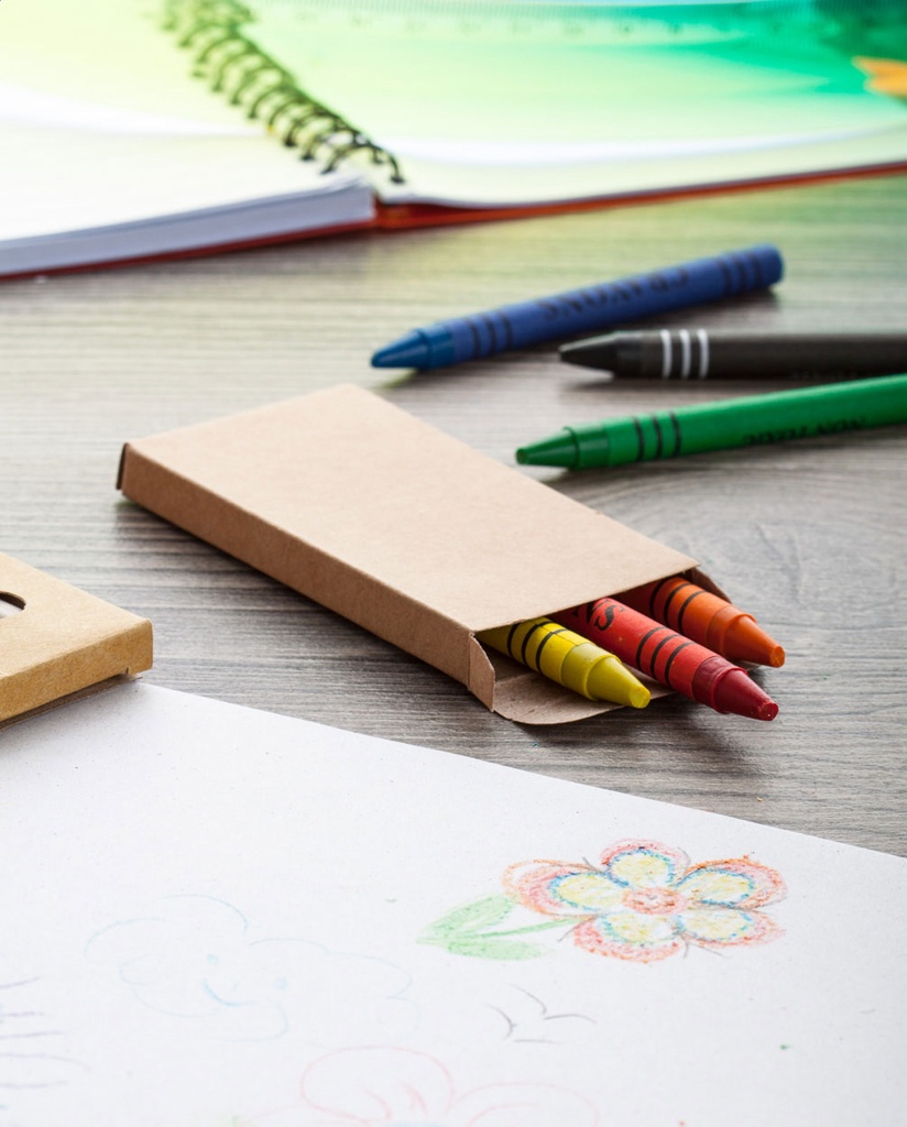 6 waskrijtjes in een kartonnen doosje #2