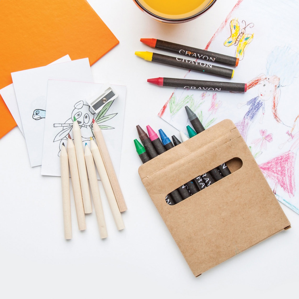 12 waskrijtjes in een kartonnen doosje #9