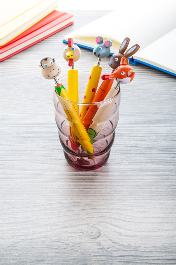 pen met figuurtje, konijn #3