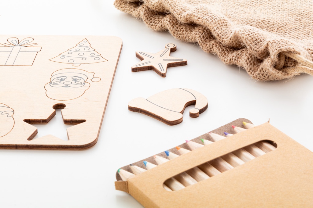 kleurspel voor het matchen van kerstvormen #3