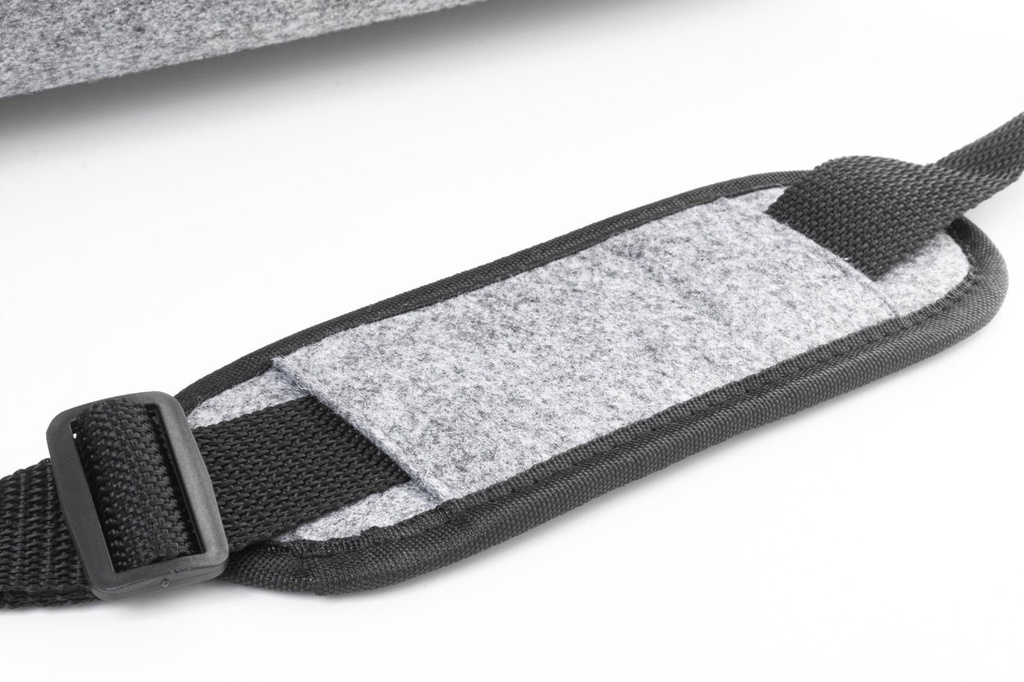 RPET vilten documententas #5