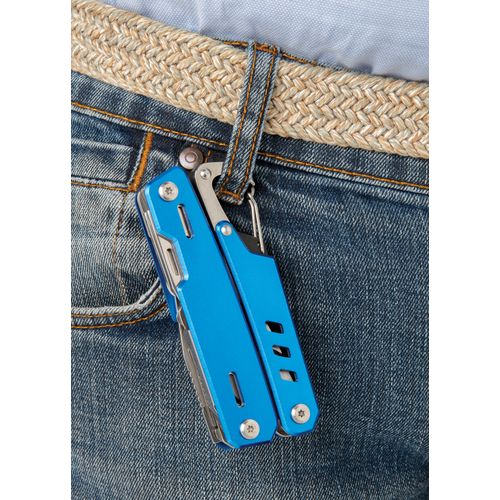 Solid multitool with carabiner