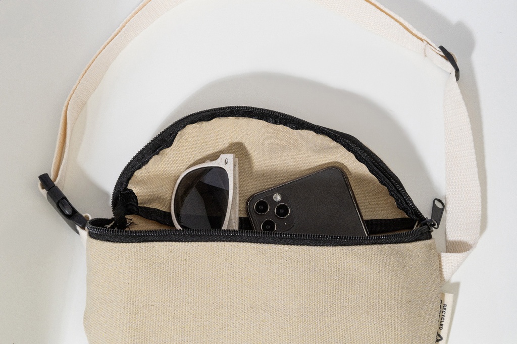 gerecycled canvas heuptasje #6