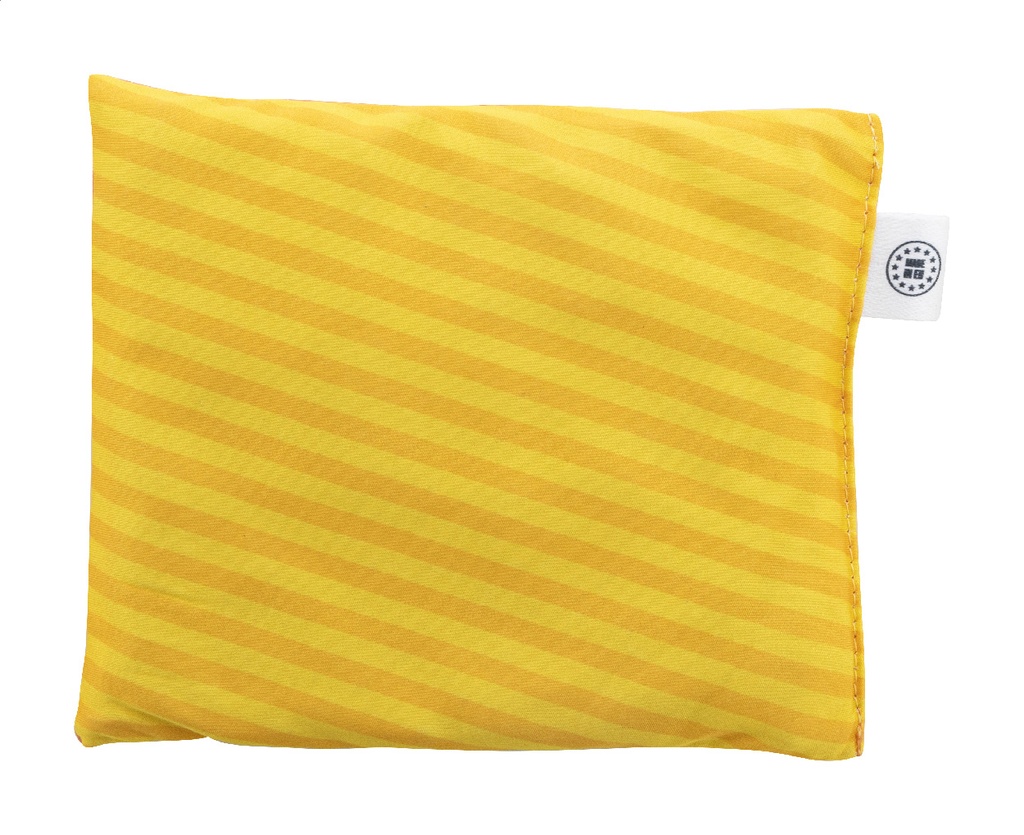 cherry seed kussen #3