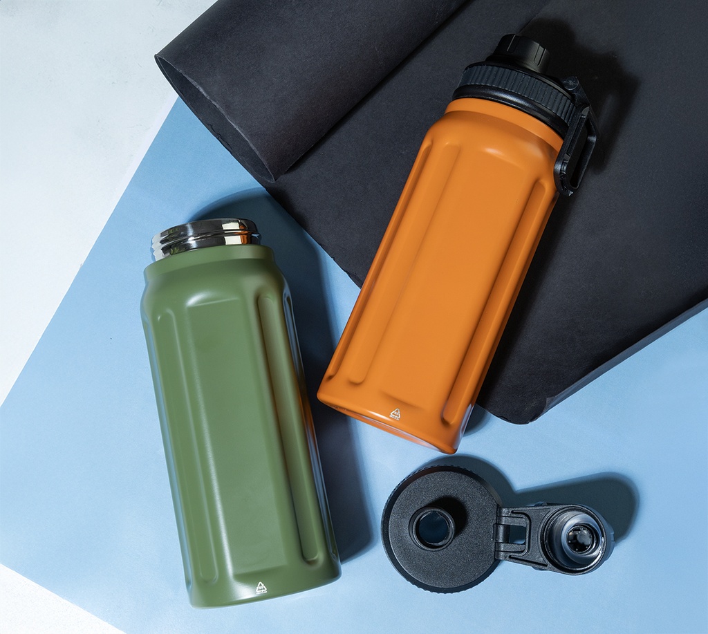 RSS geïsoleerde fles #6