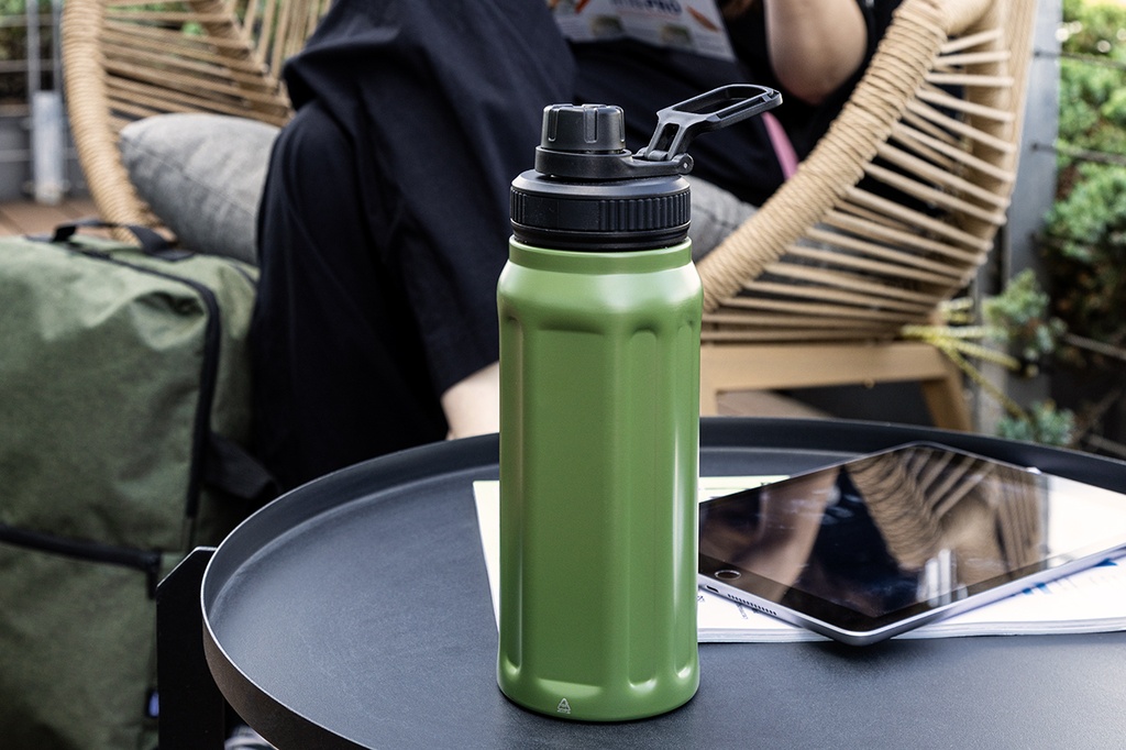 RSS geïsoleerde fles #10