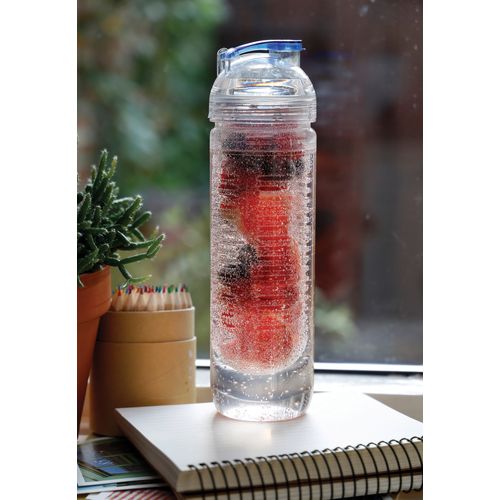 Water bottle with infuser