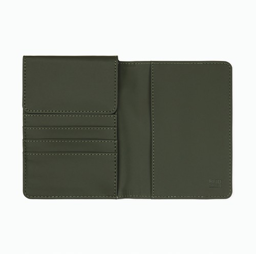 VINGA Baltimore RCS recycled polyester RFID passport cover