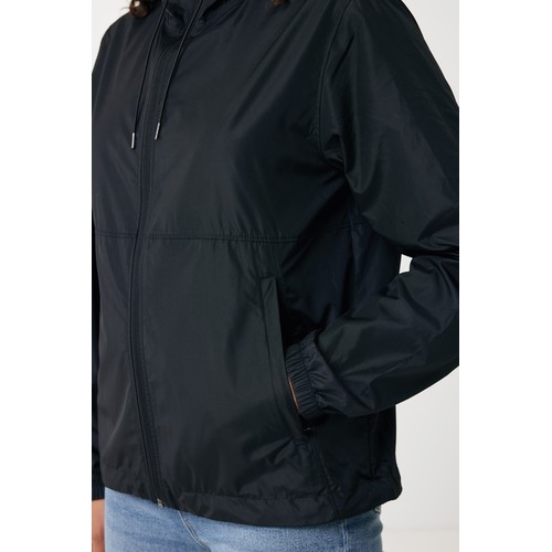 Iqoniq Logan recycled polyester lightweight jacket