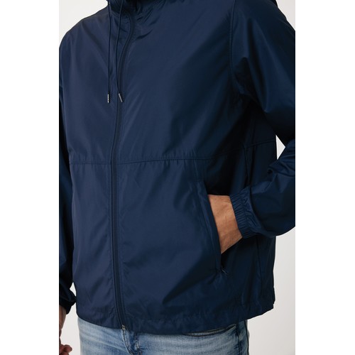 Iqoniq Logan recycled polyester lightweight jacket