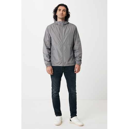 Iqoniq Logan recycled polyester lightweight jacket