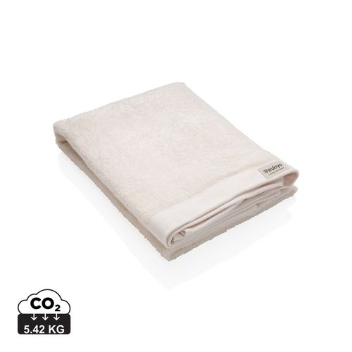 Ukiyo Sakura AWARE™ 500 gsm bath towel 70x140cm