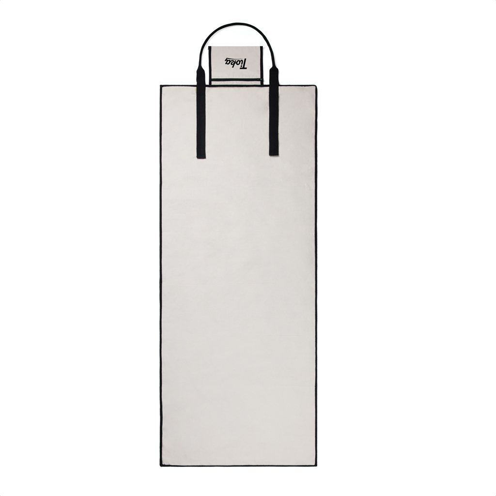 VINGA Volonne AWARE™ recycled canvas strandmat